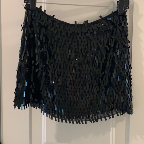BCBG skirt - Picture 2 of 3